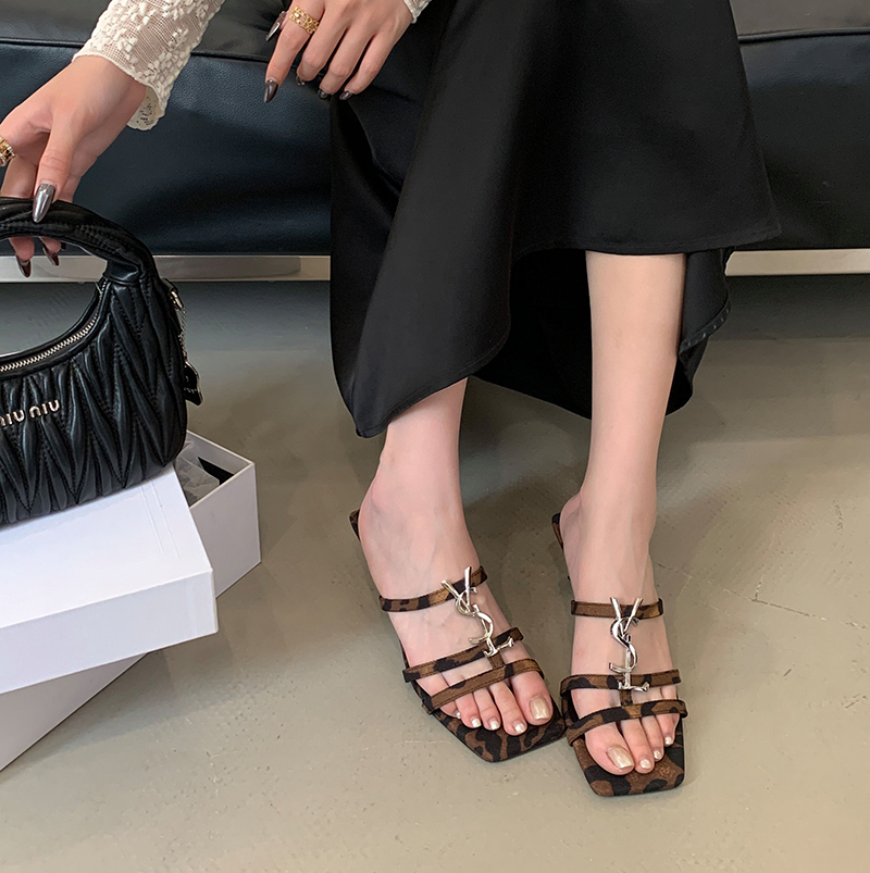 2025 Summer New French Style Versatile Fashion High Heel Women's Shoes Summer New Versatile Thin Heel One-Strap High Heel Sandals - Image 4