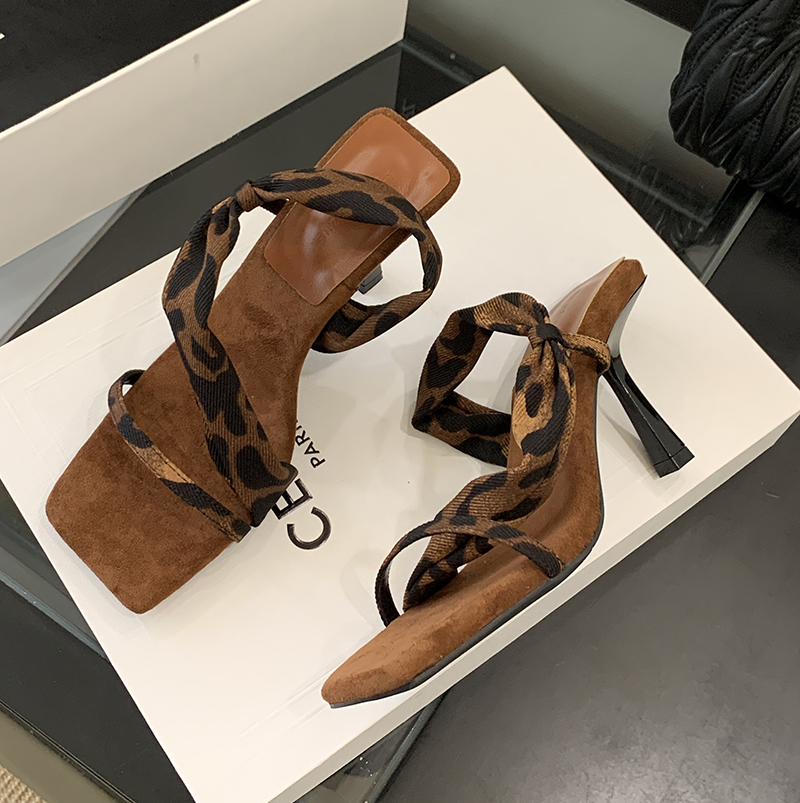 French Retro Velvet Two-Way Square Toe High Heel Sandals Women Summer Chic Open Toe Slippers - Image 3