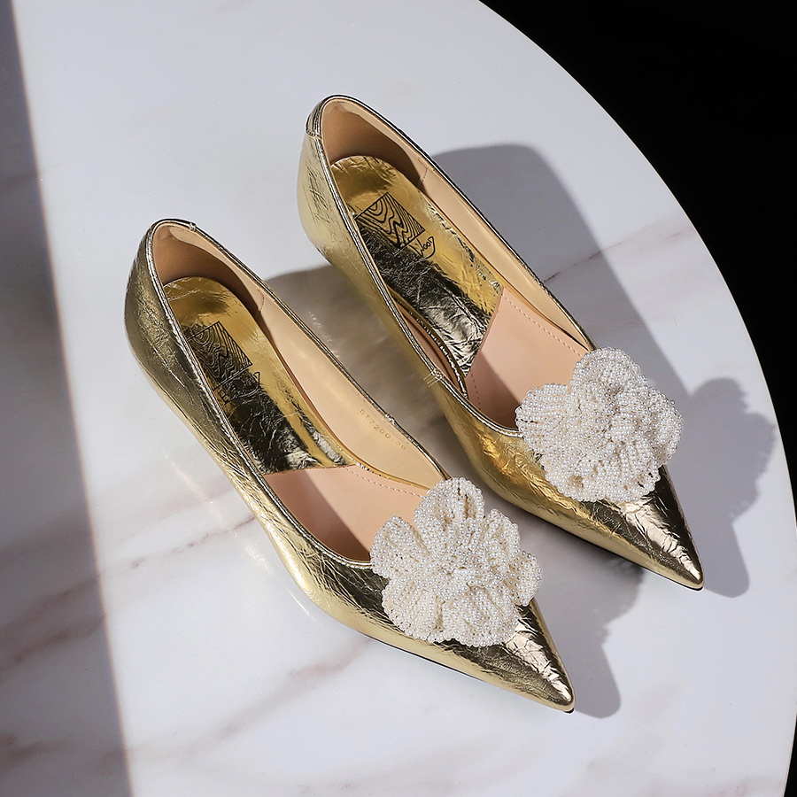 Korean Style Pearl Flower Bow Wedding Shoes Low Heel Pointed Toe Slip-On Women's Flats - Image 3